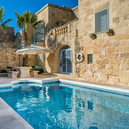 Rokon Holiday Farmhouse