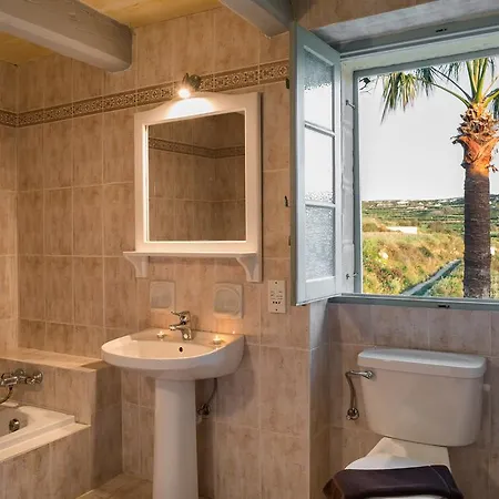 Rokon Holiday Farmhouse * San Lawrenz
