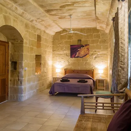 Rokon Holiday Farmhouse
